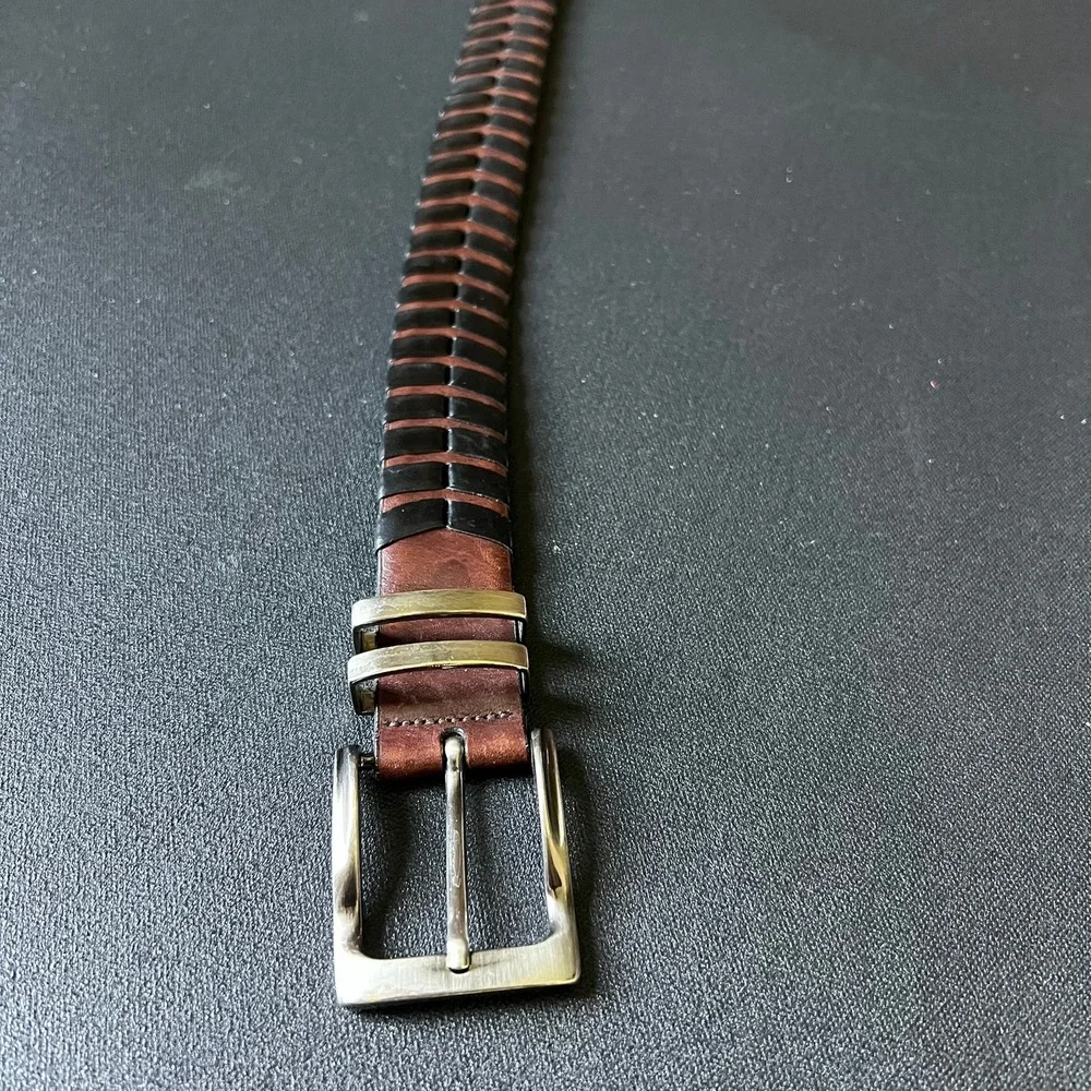 Tommy Bahama Brown Black Woven Leather Belt Chevron Braided Made in USA Size 42